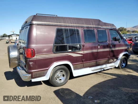 1997 Dodge Cargo z VIN 2B6HB21Y7VK545281, wystawiony jako Copart lot #77659584 z przebiegiem 156 178 mil mil oraz Czysty tytuł • Clean title. Historia ofert i sprzedaży dostępna na DreamBid. Obrazek 3.