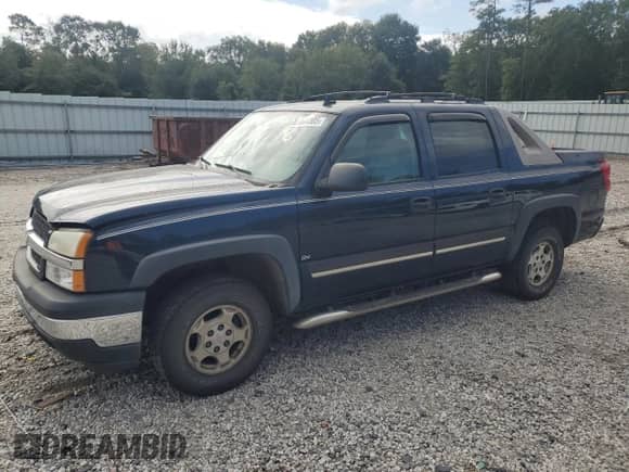 2006 Chevrolet Avalanche LS с VIN 3GNEC12Z36G146905, выставлен на аукционе Copart как лот 82307305 с пробегом 221 775 миль миль и Чистый • Clean title. История ставок и продаж доступна на DreamBid. Изображение 1.