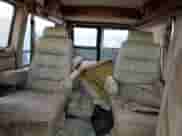 1995 Chevrolet Chevy Van с VIN 1GBEG25K8SF209126, выставлен на аукционе Copart как лот 86254464 с пробегом 161 683 миль миль и Чистый • Clean title. История ставок и продаж доступна на DreamBid. Изображение 10.