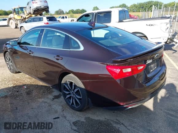 2020 Chevrolet Malibu RS with VIN 1G1ZG5ST0LF118647, listed as a IAAI auction lot 43114287 with 133,421 mi miles and . Bid and sale history available at DreamBid. Image 3.