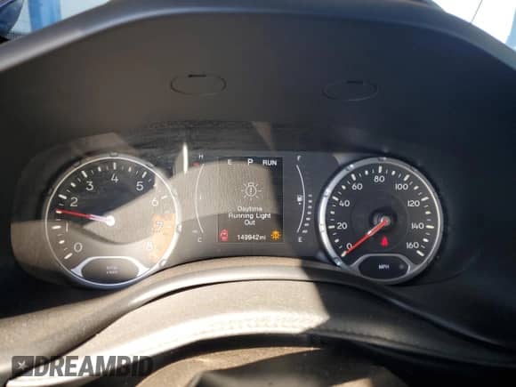 2018 Jeep Renegade Latitude with VIN ZACCJBBBXJPJ41168, listed as a Copart auction lot 84261535 with 149,942 mi miles and Salvage title. Bid and sale history available at DreamBid. Image 9.