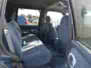 1995 Chevrolet Tahoe z VIN 1GNEC13K7SJ427888, wystawiony jako IAAI lot #42703275 z przebiegiem 251 895 mil mil oraz . Historia ofert i sprzedaży dostępna na DreamBid. Obrazek 8.