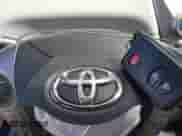 2015 Toyota Prius Two z VIN JTDZN3EU2FJ032277, wystawiony jako IAAI lot #43184874 z przebiegiem 165 021 mil mil oraz . Historia ofert i sprzedaży dostępna na DreamBid. Obrazek 11.