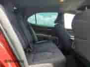 2023 Toyota Camry LE z VIN 4T1C11AK9PU172798, wystawiony jako Copart lot #64280385 z przebiegiem 69 738 mil mil oraz Nie do naprawy • Non repairable. Historia ofert i sprzedaży dostępna na DreamBid. Obrazek 10.