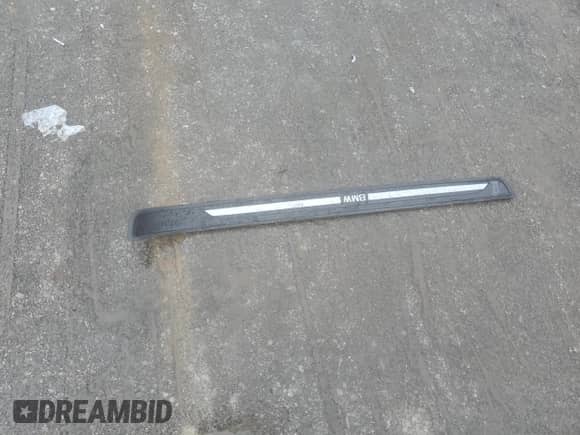 2009 BMW 3 Series 335i с VIN WBAWB73599P045069, выставлен на аукционе Copart как лот 45226475 с пробегом Не указан миль и Чистый • Clean title. История ставок и продаж доступна на DreamBid. Изображение 12.