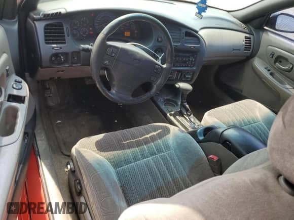 2000 Chevrolet Monte Carlo SS z VIN 2G1WX12K7Y9271044, wystawiony jako Copart lot #67447365 z przebiegiem 153 652 mil mil oraz Szkoda całkowita • Salvage title. Historia ofert i sprzedaży dostępna na DreamBid. Obrazek 8.