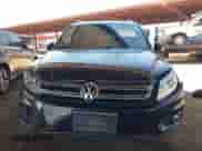 2012 Volkswagen Tiguan SE с VIN WVGBV7AX7CW559296, выставлен на аукционе IAAI как лот 42489468 с пробегом 120 210 миль миль и . История ставок и продаж доступна на DreamBid. Изображение 13.