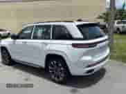 2023 Jeep Grand Cherokee Overland z VIN 1C4RJHDG3PC6464, wystawiony jako Copart lot #67408165 z przebiegiem 19 mil mil oraz Czysty tytuł • Clean title. Historia ofert i sprzedaży dostępna na DreamBid. Obrazek 3.