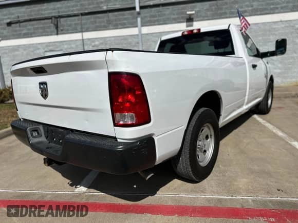 2020 Ram 1500 Tradesman с VIN 3C6JR6DG8LG263736, выставлен на аукционе Copart как лот 81547714 с пробегом 81 221 миль миль и Чистый • Clean title. История ставок и продаж доступна на DreamBid. Изображение 4.