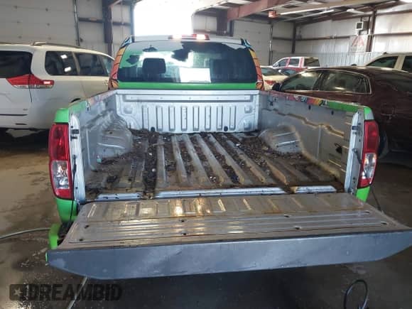 2021 Nissan Frontier S z VIN 1N6ED0CEXMN721918, wystawiony jako IAAI lot #41389562 z przebiegiem 74 144 mil mil oraz . Historia ofert i sprzedaży dostępna na DreamBid. Obrazek 17.