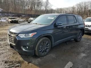2020 Chevrolet Traverse RS z VIN 1GNEVJKW2LJ167951, wystawiony jako Copart lot #42196525 z przebiegiem 39 795 mil mil oraz Szkoda całkowita • Salvage title. Historia ofert i sprzedaży dostępna na DreamBid. Obrazek 1.
