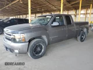 2007 Chevrolet Silverado 1500 2LT с VIN 2GCEK19J071626809, выставлен на аукционе Copart как лот 54120955 с пробегом 228 046 миль миль и Списание • Salvage title. История ставок и продаж доступна на DreamBid. Изображение 1.