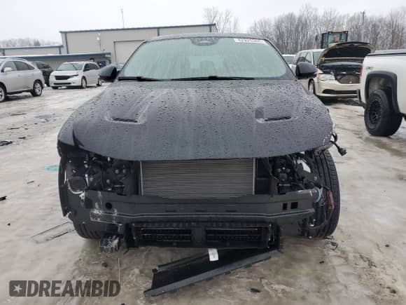 2024 Dodge Hornet R/T z VIN ZACPDFCW8R3A17990, wystawiony jako Copart lot #42925355 z przebiegiem 3 199 mil mil oraz Szkoda całkowita • Salvage title. Historia ofert i sprzedaży dostępna na DreamBid. Obrazek 5.