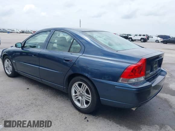 2006 Volvo S60 2.5L Turbo с VIN YV1RS592X62546752, выставлен на аукционе IAAI как лот 42682743 с пробегом 137 974 миль миль и . История ставок и продаж доступна на DreamBid. Изображение 3.