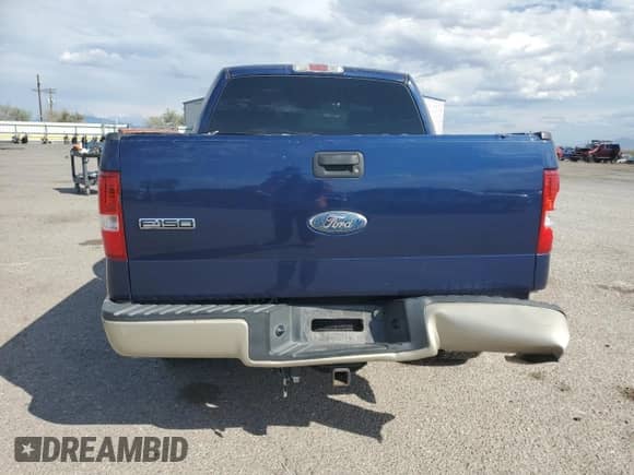 2007 Ford F-150 XLT с VIN 1FTPW12V57KC54975, выставлен на аукционе Copart как лот 71320405 с пробегом 233 400 миль миль и Списание • Salvage title. История ставок и продаж доступна на DreamBid. Изображение 6.