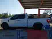 2021 Ford F-150 XLT z VIN 1FTEX1C56MKE47893, wystawiony jako IAAI lot #42095350 z przebiegiem 89 885 mil mil oraz . Historia ofert i sprzedaży dostępna na DreamBid. Obrazek 14.