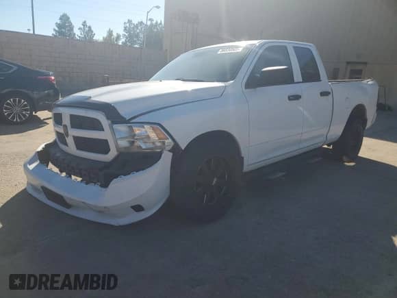 2017 Ram 1500 Express z VIN 1C6RR6FG0HS505046, wystawiony jako Copart lot #86830505 z przebiegiem 173 833 mil mil oraz Czysty tytuł • Clean title. Historia ofert i sprzedaży dostępna na DreamBid. Obrazek 1.