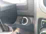 2014 Ram 1500 Big Horn z VIN 1C6RR7LT6ES175531, wystawiony jako IAAI lot #42156665 z przebiegiem 204 364 mil mil oraz . Historia ofert i sprzedaży dostępna na DreamBid. Obrazek 11.