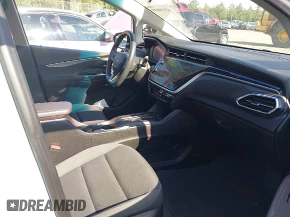 2022 Chevrolet Bolt EV 1LT с VIN 1G1FW6S01N4123923, выставлен на аукционе IAAI как лот 43150699 с пробегом 18 951 миль миль и . История ставок и продаж доступна на DreamBid. Изображение 5.