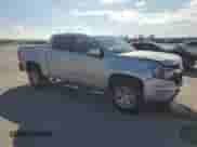 2020 Chevrolet Colorado 2WD LT z VIN 1GCGSCEN7L1199903, wystawiony jako Copart lot #68960325 z przebiegiem 108 938 mil mil oraz Szkoda całkowita • Salvage title. Historia ofert i sprzedaży dostępna na DreamBid. Obrazek 4.