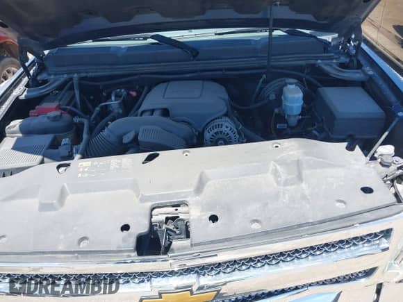 2012 Chevrolet Silverado 1500 LS z VIN 3GCPCREA1CG173747, wystawiony jako IAAI lot #38735637 z przebiegiem 162 027 mil mil oraz . Historia ofert i sprzedaży dostępna na DreamBid. Obrazek 10.