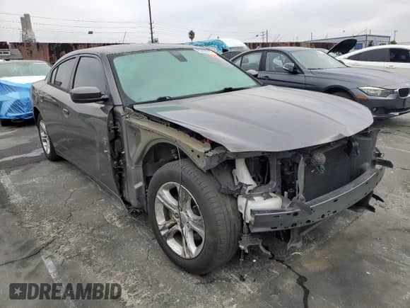 2019 Dodge Charger SXT с VIN 2C3CDXBG6KH674502, выставлен на аукционе Copart как лот 85353515 с пробегом Не указан миль и Списание • Salvage title. История ставок и продаж доступна на DreamBid. Изображение 4.