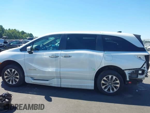 2022 Honda Odyssey EX-L with VIN 5FNRL6H74NB028461, listed as a IAAI auction lot 43061897 with 25,370 mi miles and . Bid and sale history available at DreamBid. Image 15.