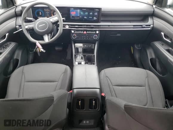 2025 Hyundai Tucson SEL with VIN 3KMJBCDE4SE003660, listed as a Copart auction lot 81555725 with 7,293 mi miles and Salvage title. Bid and sale history available at DreamBid. Image 8.