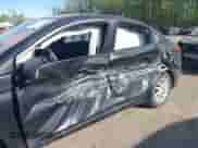 2018 Hyundai Accent SEL z VIN 3KPC24A31JE017535, wystawiony jako IAAI lot #42103840 z przebiegiem 84 069 mil mil oraz . Historia ofert i sprzedaży dostępna na DreamBid. Obrazek 6.