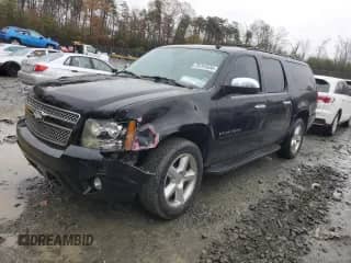 2008 Chevrolet Suburban LTZ z VIN 1GNFK16YX8R122709, wystawiony jako Copart lot #78791524 z przebiegiem 265 847 mil mil oraz Szkoda całkowita • Salvage title. Historia ofert i sprzedaży dostępna na DreamBid. Obrazek 1.
