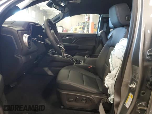 2025 Chevrolet Colorado 4WD LT с VIN 1GCPTCEK4S1220756, выставлен на аукционе Copart как лот 81070505 с пробегом 2 001 миль миль и Списание • Salvage title. История ставок и продаж доступна на DreamBid. Изображение 7.