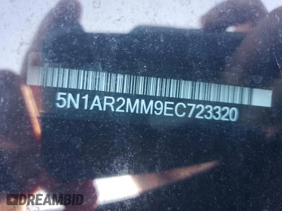 2014 Nissan Pathfinder Platinum with VIN 5N1AR2MM9EC723320, listed as a Copart auction lot 81311865 with 139,465 mi miles and Salvage title. Bid and sale history available at DreamBid. Image 13.