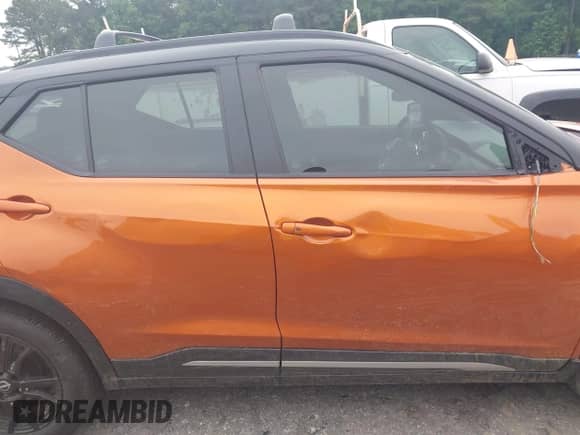 2024 Nissan Kicks SR с VIN 3N1CP5DV4RL474483, выставлен на аукционе IAAI как лот 42319310 с пробегом 6 776 миль миль и . История ставок и продаж доступна на DreamBid. Изображение 13.