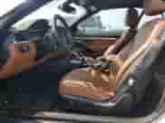 2015 BMW 4 Series 428i z VIN WBA3V7C57FP772880, wystawiony jako Copart lot #62740295 z przebiegiem 107 673 mil mil oraz Szkoda całkowita • Salvage title. Historia ofert i sprzedaży dostępna na DreamBid. Obrazek 7.