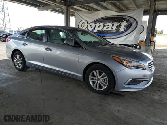 2017 Hyundai Sonata 2.4L с VIN 5NPE24AF4HH571953, выставлен на аукционе Copart как лот 84610165 с пробегом 98 961 миль миль и Списание • Salvage title. История ставок и продаж доступна на DreamBid. Изображение 4.