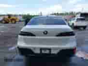 2024 BMW 7 Series 740i z VIN WBA23EH09RCS39735, wystawiony jako IAAI lot #42815834 z przebiegiem 8 086 mil mil oraz . Historia ofert i sprzedaży dostępna na DreamBid. Obrazek 16.