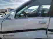 1993 Honda Accord z VIN 1HGCB9755PA004743, wystawiony jako Copart lot #80910065 z przebiegiem 1 225 998 mil mil oraz Szkoda całkowita • Salvage title. Historia ofert i sprzedaży dostępna na DreamBid. Obrazek 7.