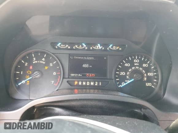 2017 Ford F-150 XL z VIN 1FTFX1CF3HKE39026, wystawiony jako Copart lot #81440895 z przebiegiem 165 121 mil mil oraz Szkoda całkowita • Salvage title. Historia ofert i sprzedaży dostępna na DreamBid. Obrazek 9.