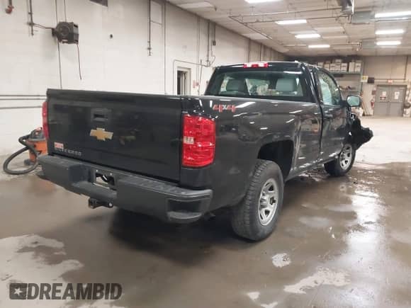 2018 Chevrolet Silverado 1500 Work Truck с VIN 1GCNKNEH5JZ337529, выставлен на аукционе IAAI как лот 40989904 с пробегом Не указан миль и . История ставок и продаж доступна на DreamBid. Изображение 4.