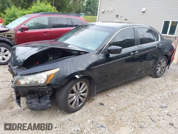 2012 Honda Accord EX z VIN 1HGCP2F7XCA039431, wystawiony jako IAAI lot #43038015 z przebiegiem 198 449 mil mil oraz . Historia ofert i sprzedaży dostępna na DreamBid. Obrazek 2.