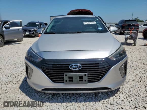 2017 Hyundai Ioniq SEL с VIN KMHC75LC4HU019081, выставлен на аукционе Copart как лот 71494575 с пробегом 51 482 миль миль и Списание • Salvage title. История ставок и продаж доступна на DreamBid. Изображение 5.