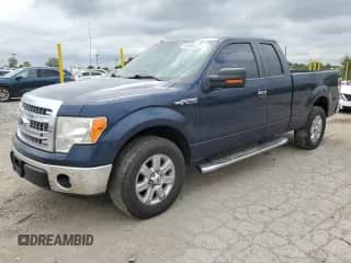 2014 Ford F-150 XL z VIN 1FTEX1CM5EFA92264, wystawiony jako Copart lot #69666425 z przebiegiem 126 774 mil mil oraz Czysty tytuł • Clean title. Historia ofert i sprzedaży dostępna na DreamBid. Obrazek 1.