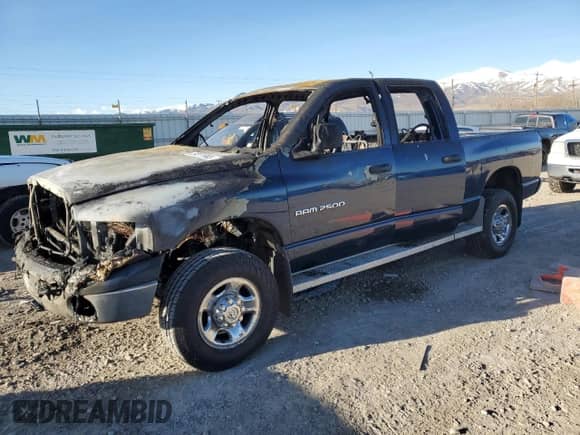 2005 Dodge 2500 SLT с VIN 3D7KS28D35G780364, выставлен на аукционе Copart как лот 50311965 с пробегом Не указан миль и Списание • Salvage title. История ставок и продаж доступна на DreamBid. Изображение 1.