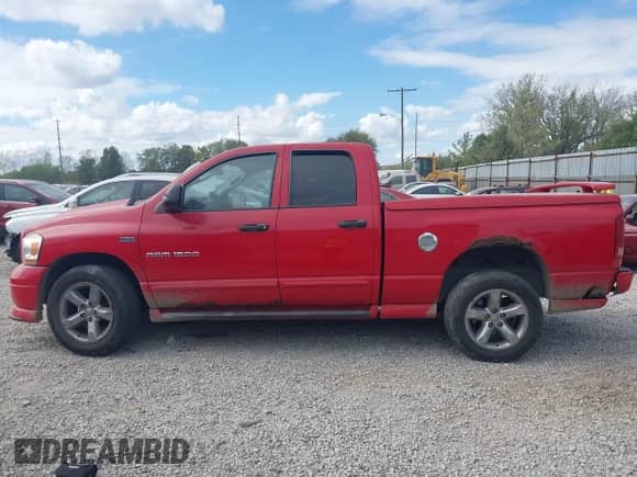 2006 Dodge 1500 SLT with VIN 1D7HU18226S529732, listed as a IAAI auction lot 43381054 with 127,255 mi miles and . Bid and sale history available at DreamBid. Image 13.
