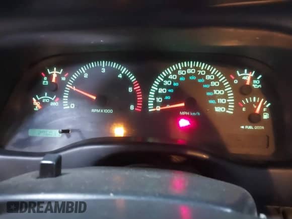 1998 Dodge Dakota with VIN 1B7FL22P1WS723652, listed as a IAAI auction lot 41507852 with 296,031 mi miles and . Bid and sale history available at DreamBid. Image 7.