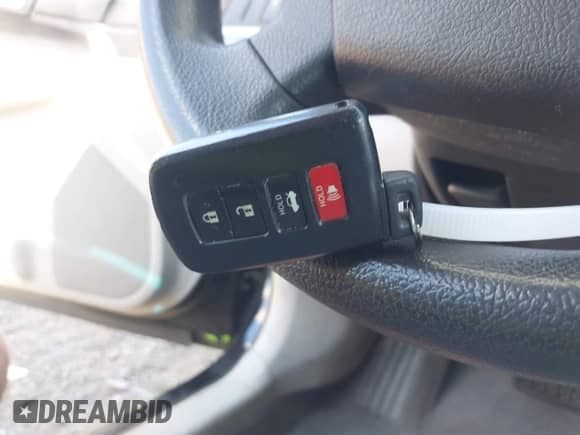 2014 Toyota Camry LE с VIN 4T1BD1FK2EU132653, выставлен на аукционе IAAI как лот 43098010 с пробегом 265 804 миль миль и . История ставок и продаж доступна на DreamBid. Изображение 11.