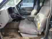 2003 Chevrolet S-10 LS с VIN 1GCCS19XX38105289, выставлен на аукционе Copart как лот 81549855 с пробегом 178 353 миль миль и Списание • Salvage title. История ставок и продаж доступна на DreamBid. Изображение 7.