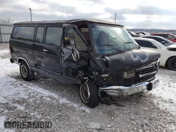 1994 Chevrolet Sportvan с VIN 1GAFG35K9RF184083, выставлен на аукционе Copart как лот 41786445 с пробегом Не указан миль и Списание • Salvage title. История ставок и продаж доступна на DreamBid. Изображение 4.