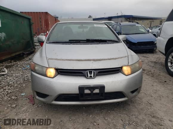 2008 Honda Civic с VIN 2HGFG12378H000721, выставлен на аукционе Copart как лот 43376525 с пробегом 253 280 миль миль и Списание • Salvage title. История ставок и продаж доступна на DreamBid. Изображение 5.