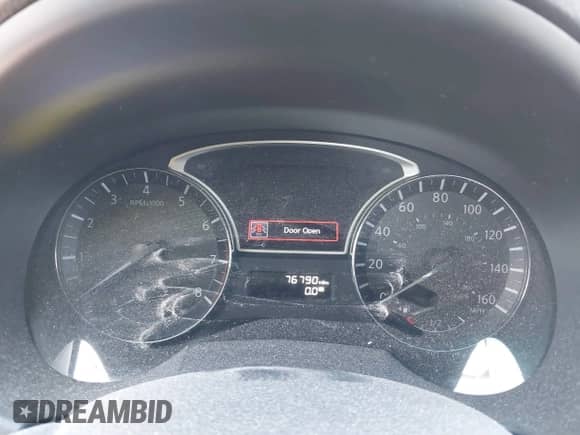 2015 Nissan Altima S с VIN 1N4AL3AP0FC476707, выставлен на аукционе IAAI как лот 43011300 с пробегом 76 790 миль миль и . История ставок и продаж доступна на DreamBid. Изображение 7.